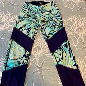 GUC Lilly Pulitzer Navy & Green Leggings - XS!